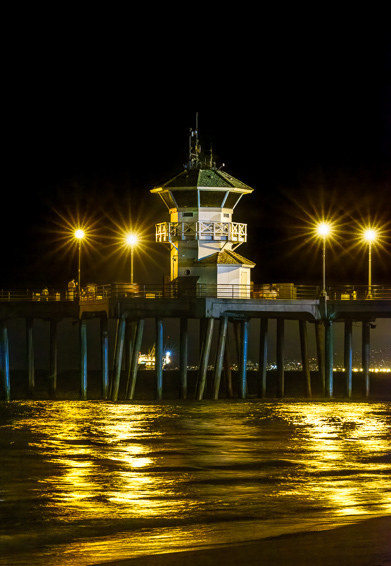 Becky-Waters-Pier-at-Night-Marriott